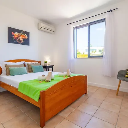 Townhouse Ocean Joy By Algarve Vacation 度假居
