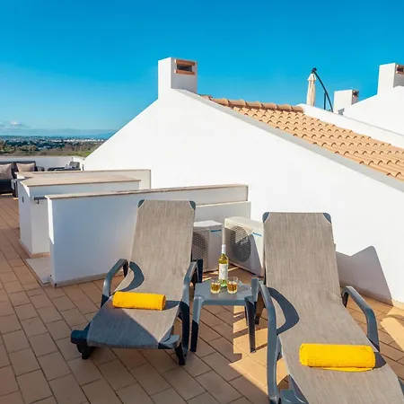 Townhouse Ocean Joy -com Piscina E Bbq Em Casa de Férias Albufeira
