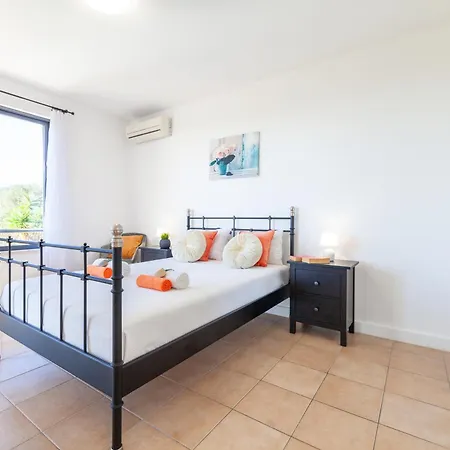 Townhouse Ocean Joy -com Piscina E Bbq Em Σπίτι διακοπών Αλμπουφέιρα